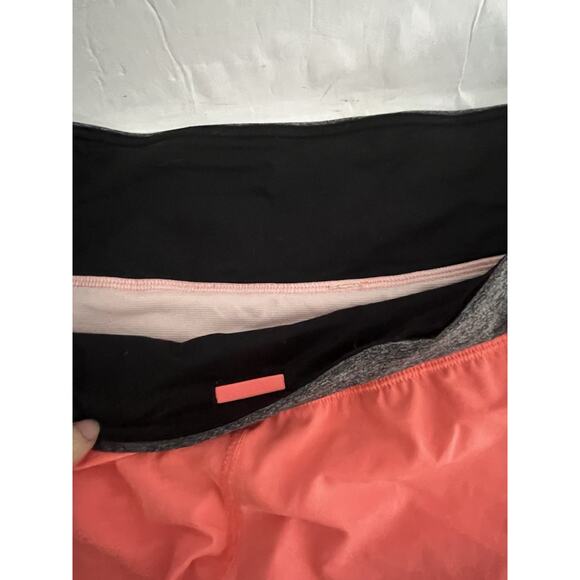 Lululemon Run Times Speed Short •8• Grapefruit Coral Orange Black Shorts - Picture 8 of 12